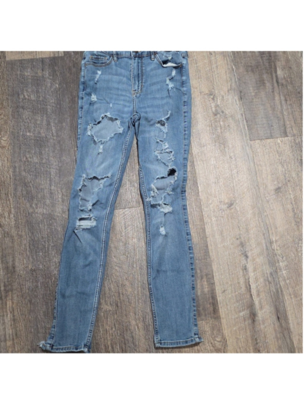 Hollister High Rise Super Skinny Super Distressed Light Wash Womens Size 5 R